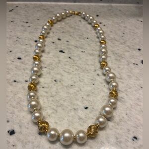 Napier marked vintage faux Pearl and Gold Necklace